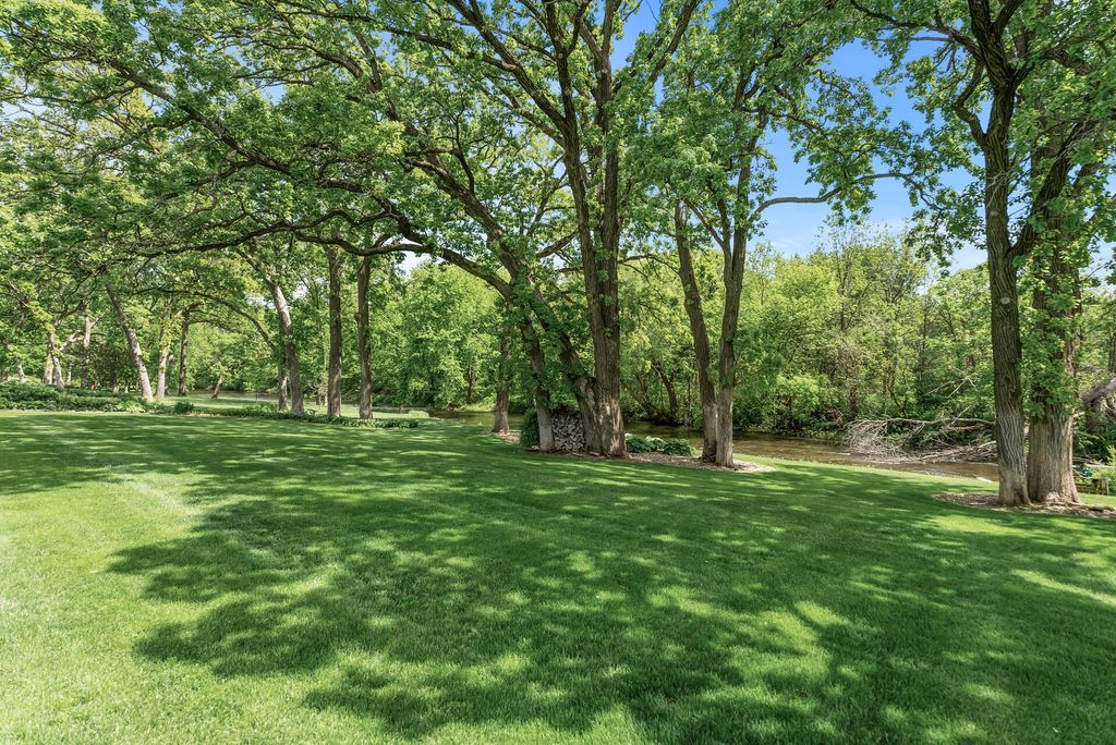 1595 River Shore Drive, Hastings, MN 55033 — photo 2