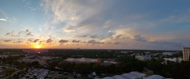 2750 NE 183rd St 1405, Aventura, FL 33160