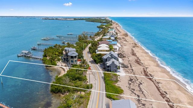 918 SE Macarthur Boulevard, Stuart, FL 34996
