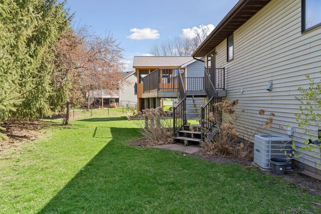 1886 Waterford Lane, Chaska, MN 55318