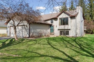 1886 Waterford Lane, Chaska, MN 55318