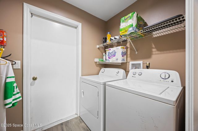 2204 Parkside Place, Indian Harbour Beach, FL 32937