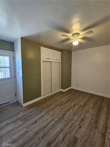 712 E Whittier, Hemet, CA 92543