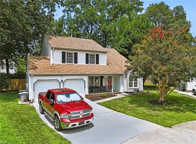 11 Pin Oak CT, Hampton, VA 23666