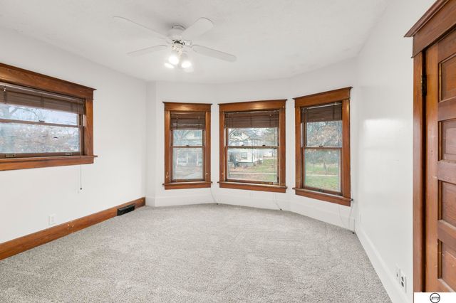 1537 Washington Street, Lincoln, NE 68502