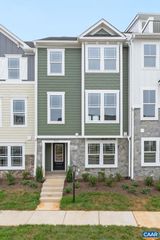 135 PARK RIDGE DR, Crozet, VA 22932