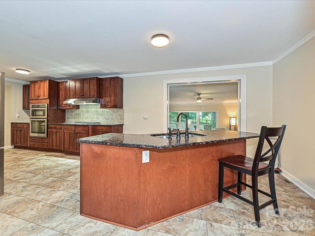 3115 Potter Road S, Waxhaw, NC 28173
