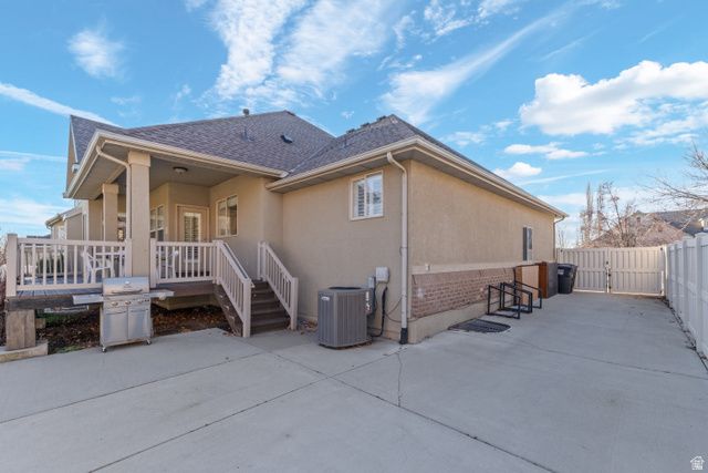 186 N MOUNTAIN VISTAS RD, Kaysville, UT 84037