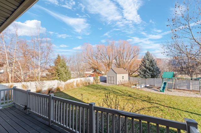 186 N MOUNTAIN VISTAS RD, Kaysville, UT 84037