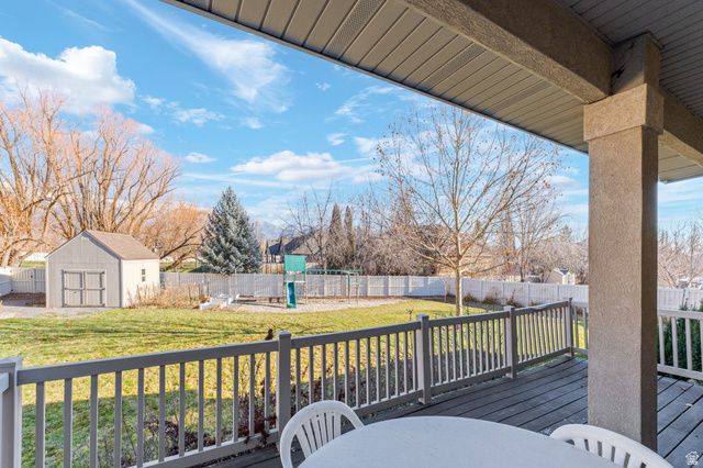 186 N MOUNTAIN VISTAS RD, Kaysville, UT 84037