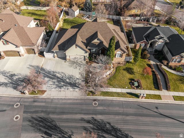 186 N MOUNTAIN VISTAS RD, Kaysville, UT 84037