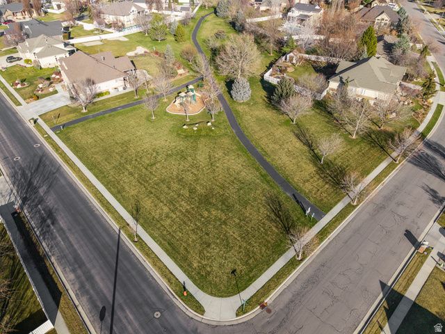 186 N MOUNTAIN VISTAS RD, Kaysville, UT 84037