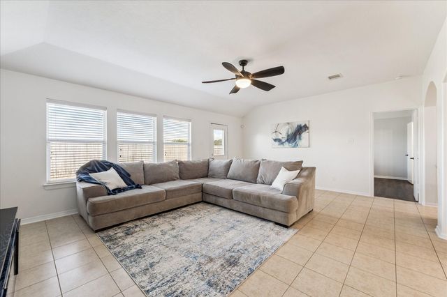 4527 Monarch Blue Lane, Fresno, TX 77545