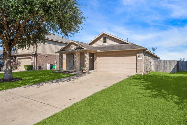 4527 Monarch Blue Lane, Fresno, TX 77545