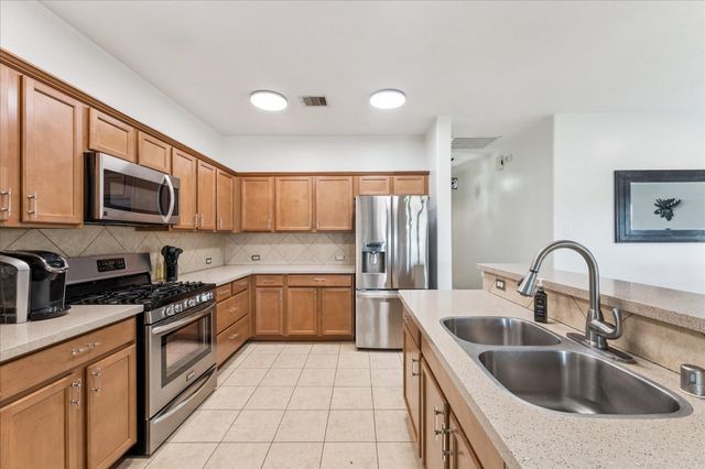 4527 Monarch Blue Lane, Fresno, TX 77545