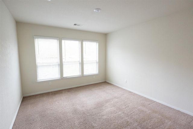 216 N Lynx Trail, Montgomery, TX 77316