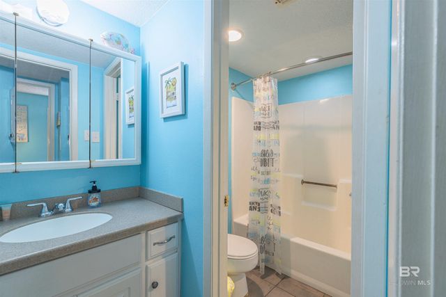 1129 W Beach Boulevard 206, Gulf Shores, AL 36542