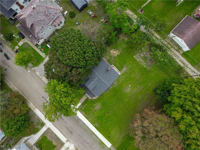 541 Geiger Avenue SW, Massillon, OH 44647