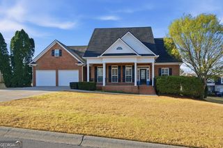 100 Colonial Circle NW, Cartersville, GA 30120