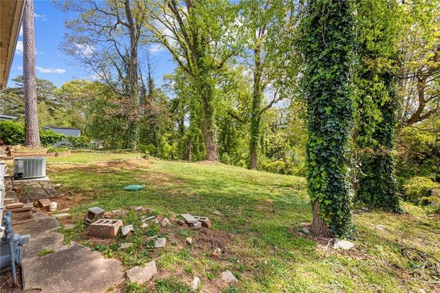 2043 Parker Ranch Road SE, Atlanta, GA 30316