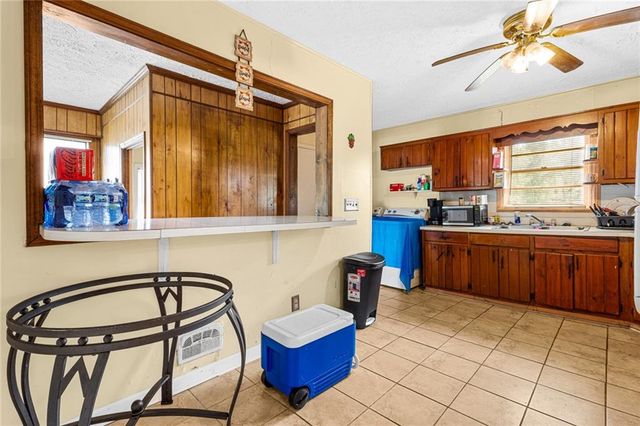 2043 Parker Ranch Road SE, Atlanta, GA 30316