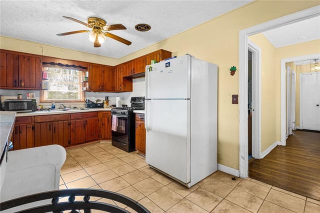 2043 Parker Ranch Road SE, Atlanta, GA 30316