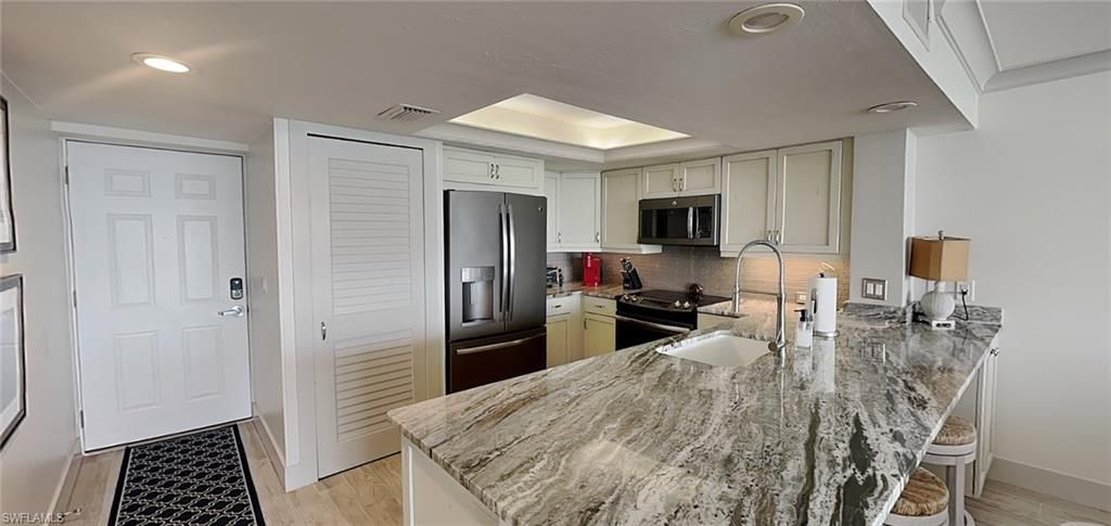 17170 Harbour Point DR 234, FORT MYERS, FL 33908 — photo 5
