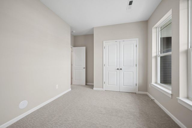 10568 Harbor Lane N, Maple Grove, MN 55369