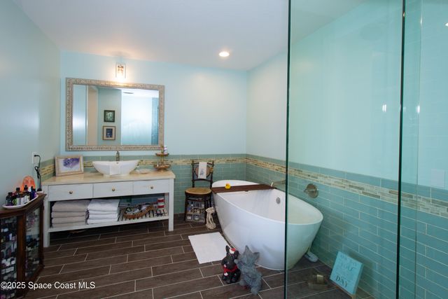 22 Harbour Isle Drive W 204, Fort Pierce, FL 34949