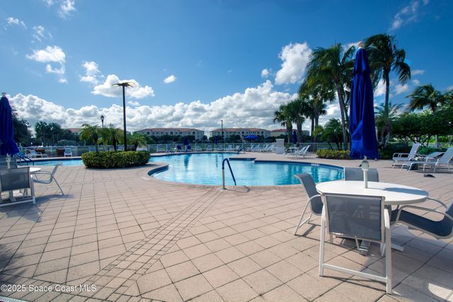 22 Harbour Isle Drive W 204, Fort Pierce, FL 34949