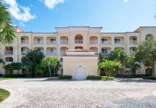 22 Harbour Isle Drive W 204, Fort Pierce, FL 34949
