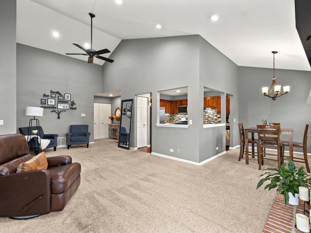 125 Rob Roy Lane C, Prospect Heights, IL 60070