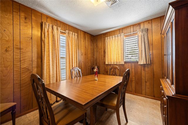 2025 Yale St, Corpus Christi, TX 78416