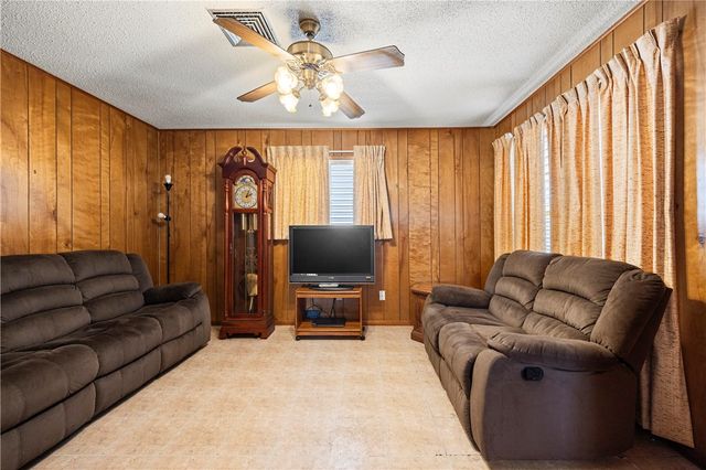 2025 Yale St, Corpus Christi, TX 78416