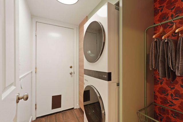 8866 Starfall Way, Elk Grove, CA 95624