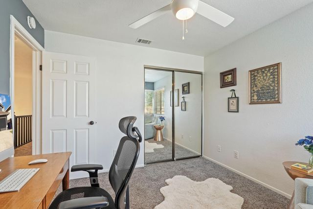 8866 Starfall Way, Elk Grove, CA 95624