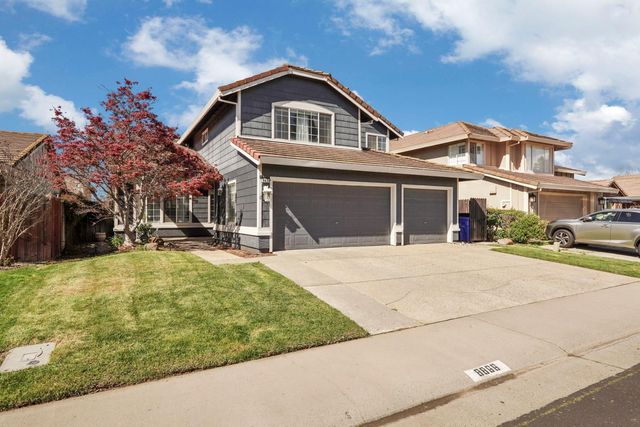 8866 Starfall Way, Elk Grove, CA 95624
