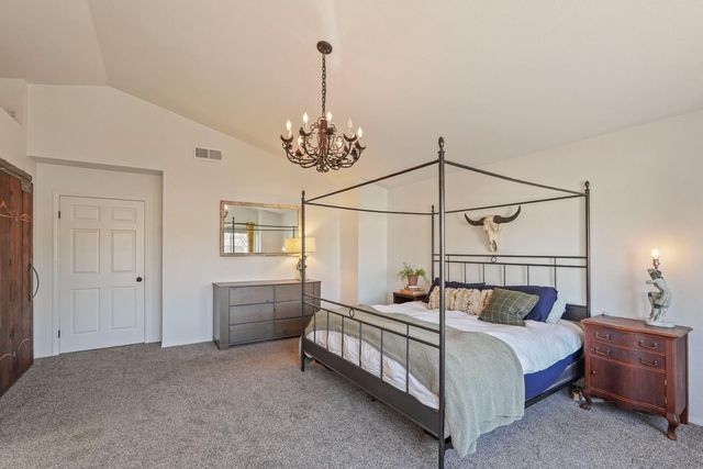 8866 Starfall Way, Elk Grove, CA 95624