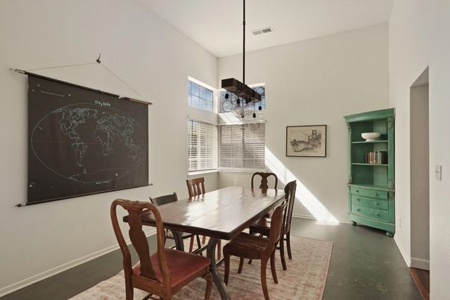 8866 Starfall Way, Elk Grove, CA 95624