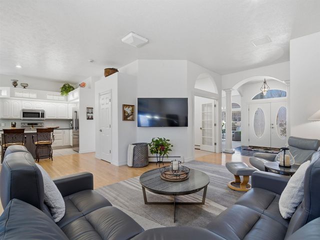 690 Roundup Drive, Grand Junction, CO 81507