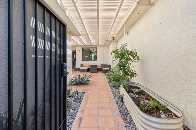 175 Torremolinos Drive, Rancho Mirage, CA 92270