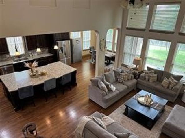 2813 Regents Park Lane, Garland, TX 75043