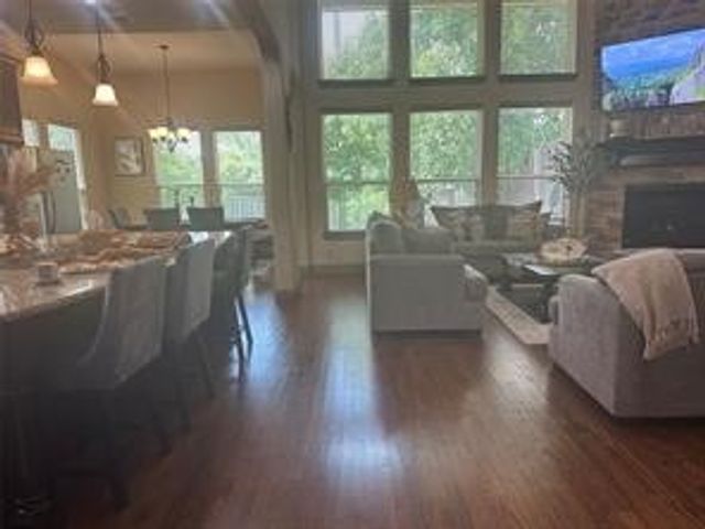 2813 Regents Park Lane, Garland, TX 75043