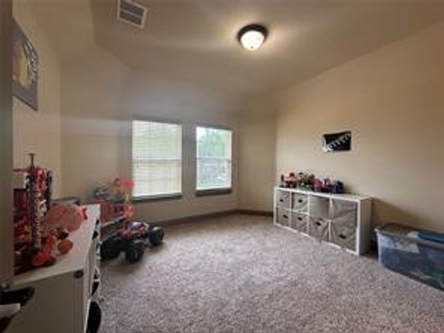 2813 Regents Park Lane, Garland, TX 75043