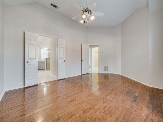 214 Jennifer Lane, Arlington, TX 76002