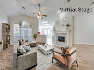 214 Jennifer Lane, Arlington, TX 76002