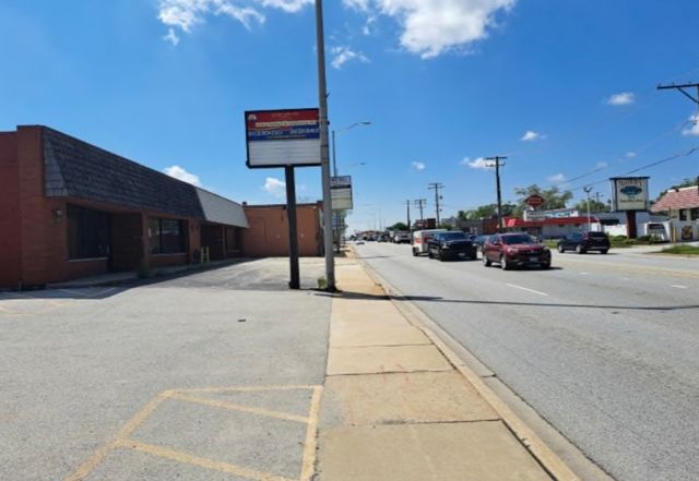 17809 Torrence Avenue, Lansing, IL 60438