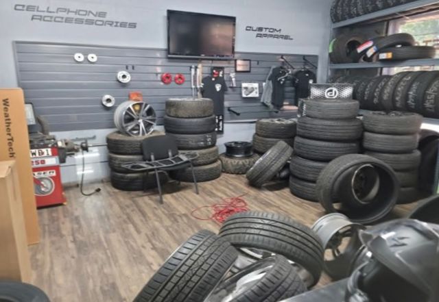 17809 Torrence Avenue, Lansing, IL 60438