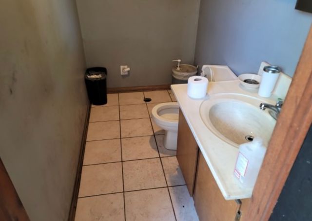 17809 Torrence Avenue, Lansing, IL 60438