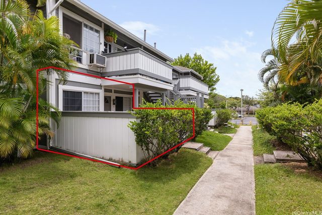 492 Mananai Place 13E, Honolulu, HI 96818